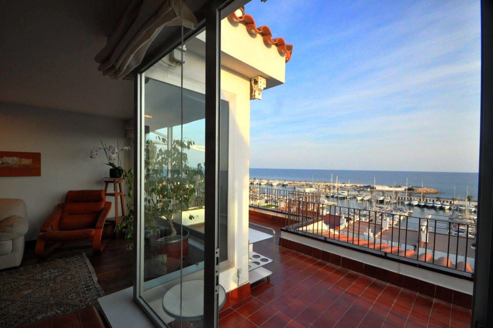 Amazing Duplex Aiguadolc Apartment Sitges Exterior photo